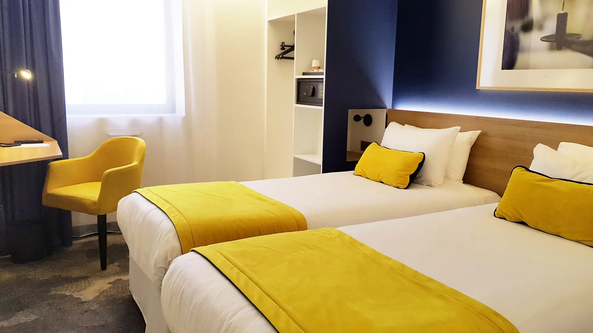 17 Batignolles Hotell Paris