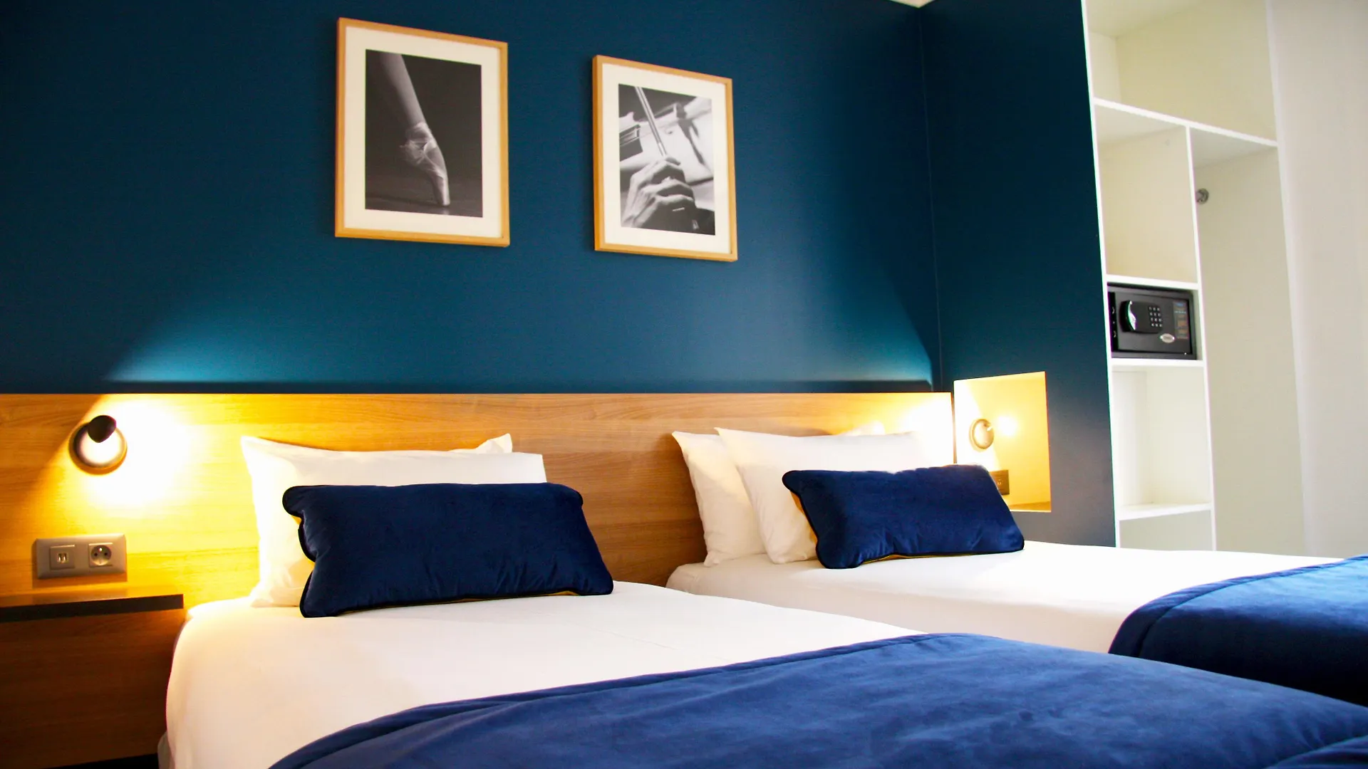 17 Batignolles Hotel