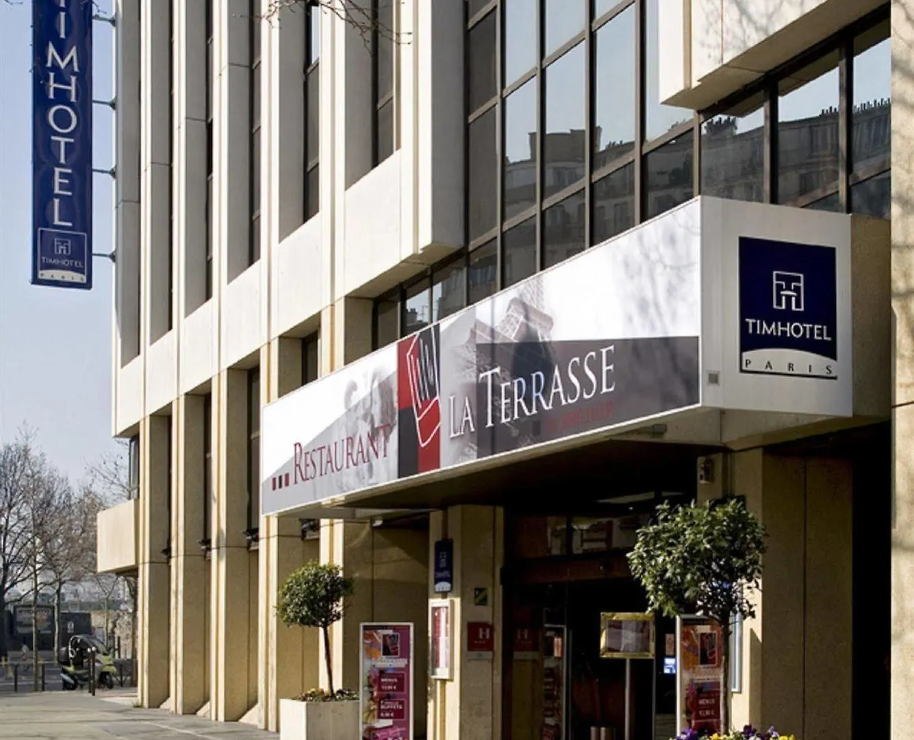 Hotel 17 Batignolles